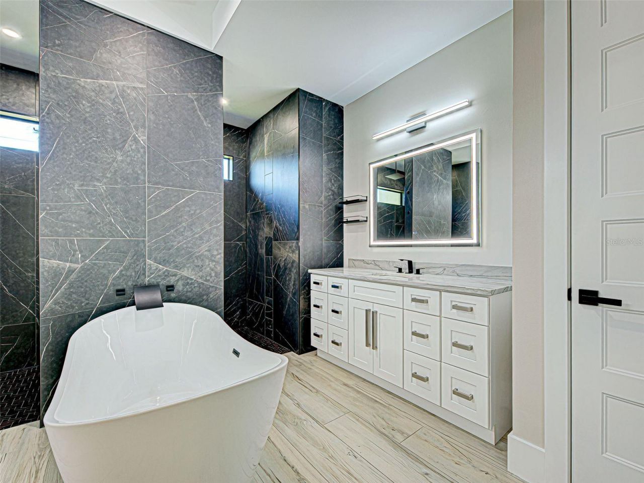 3692 Shawnee Terrace, North Port, FL 34286 Photo