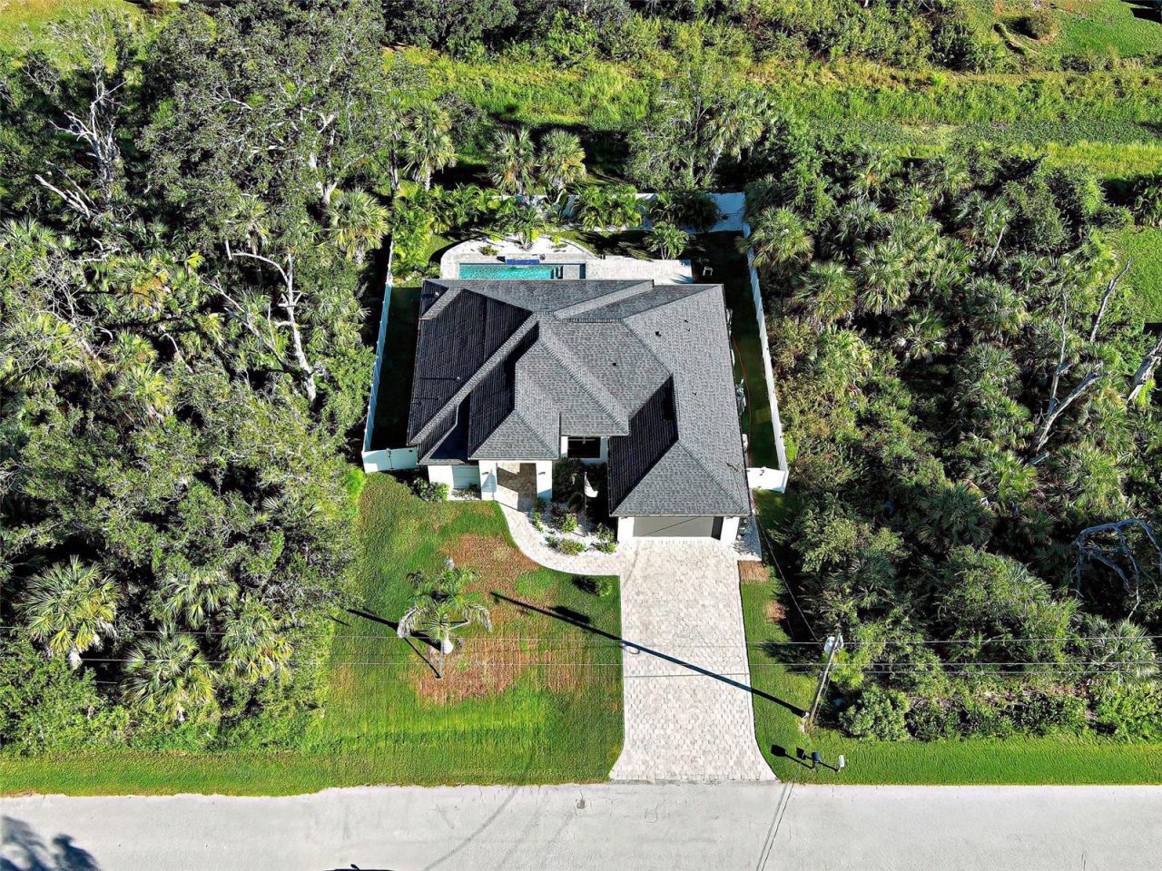 3692 Shawnee Terrace, North Port, FL 34286 Photo