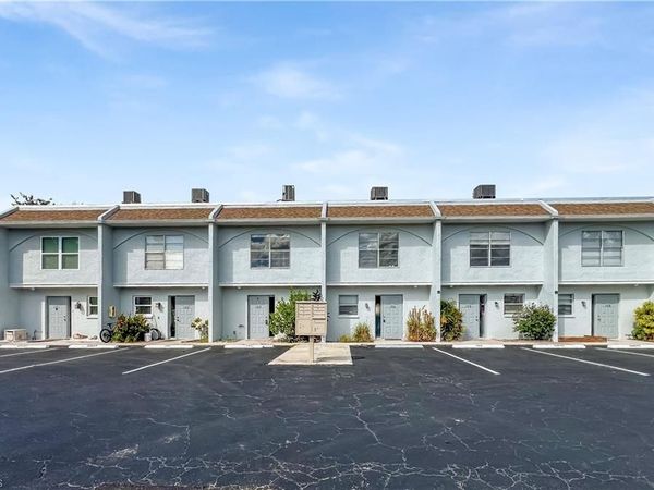 1123 SW 48th TER, Unit 103, CAPE CORAL, FL 33914