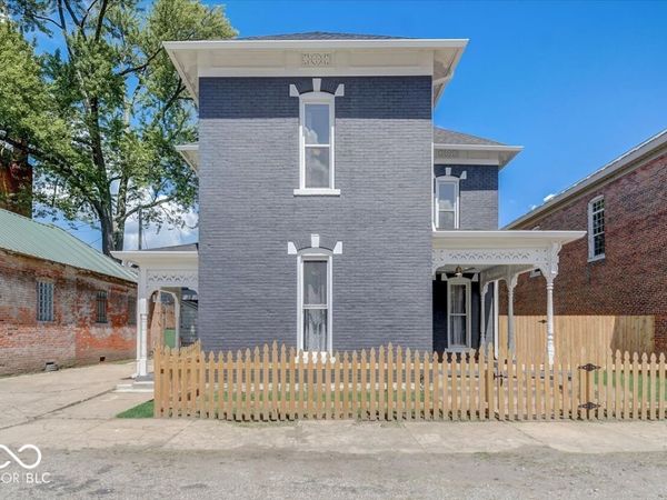 106 W Washington Street, Fairland, IN 46126