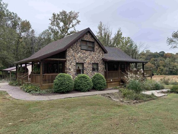 6643 E 450 N, Francisco, IN 47649