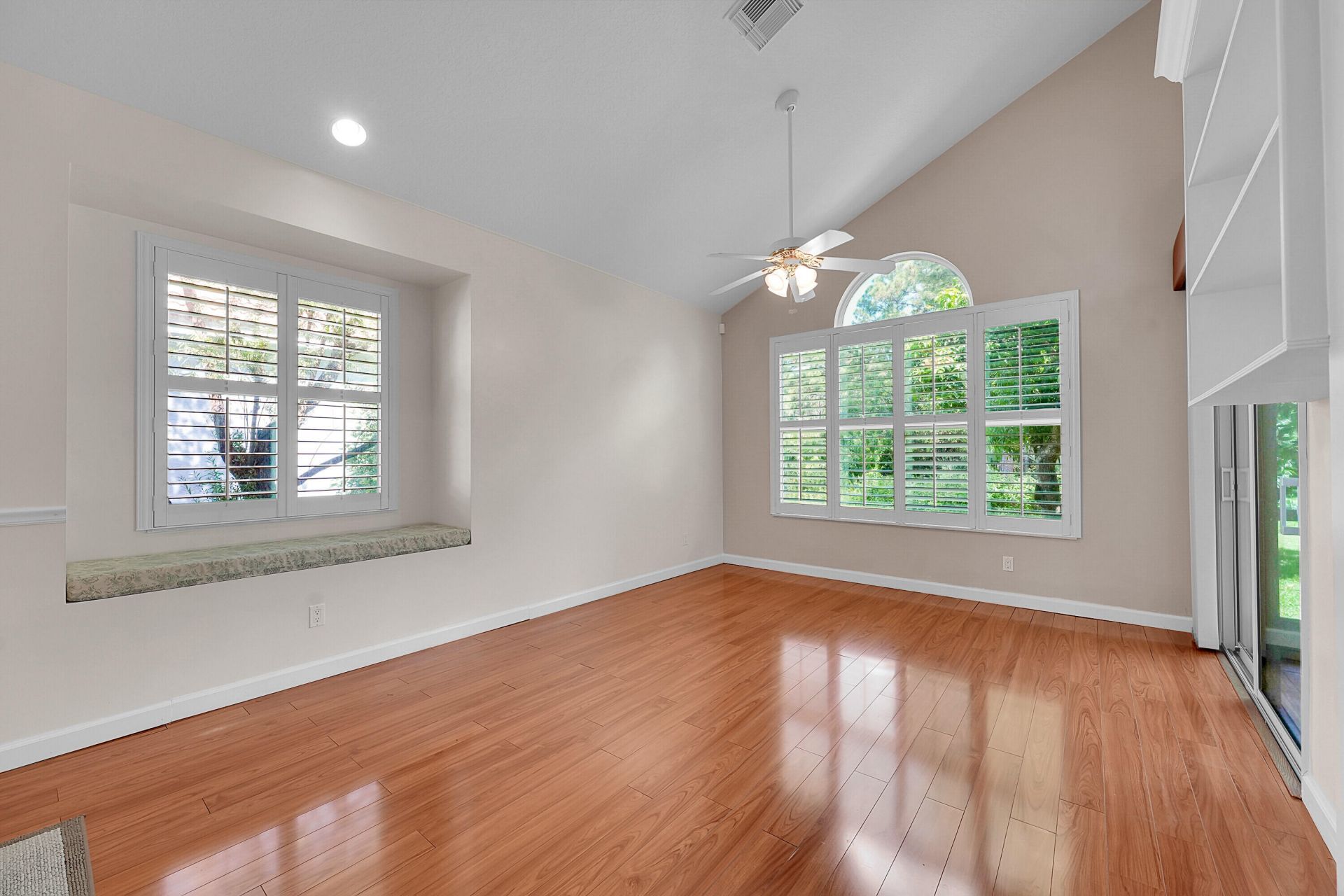 732 SW Munjack Circle, Port Saint Lucie, FL 34986 Photo