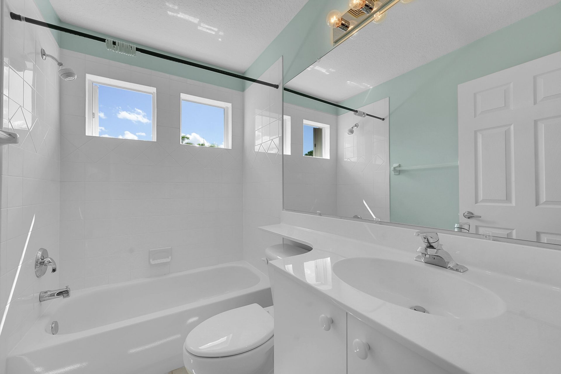 732 SW Munjack Circle, Port Saint Lucie, FL 34986 Photo