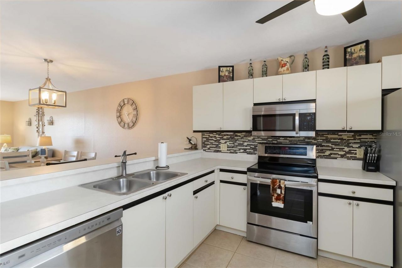 175 Kings Highway, Unit 1022, Punta Gorda, FL 33983 Photo