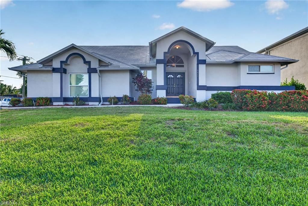 6075 Island Park Ct, Fort Myers, FL 33908 Photo