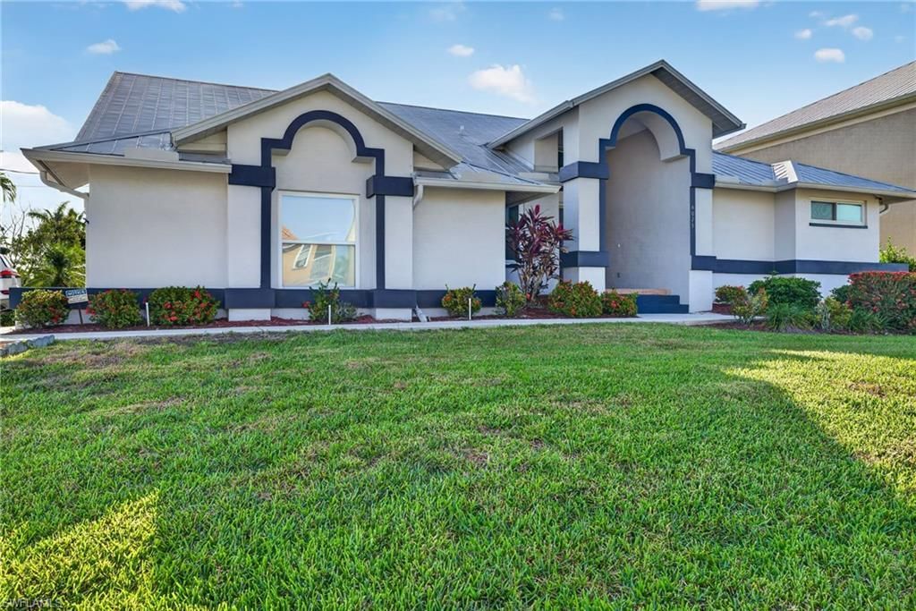 6075 Island Park Ct, Fort Myers, FL 33908 Photo