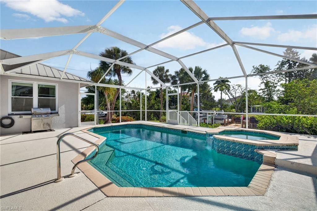 6075 Island Park Ct, Fort Myers, FL 33908 Photo