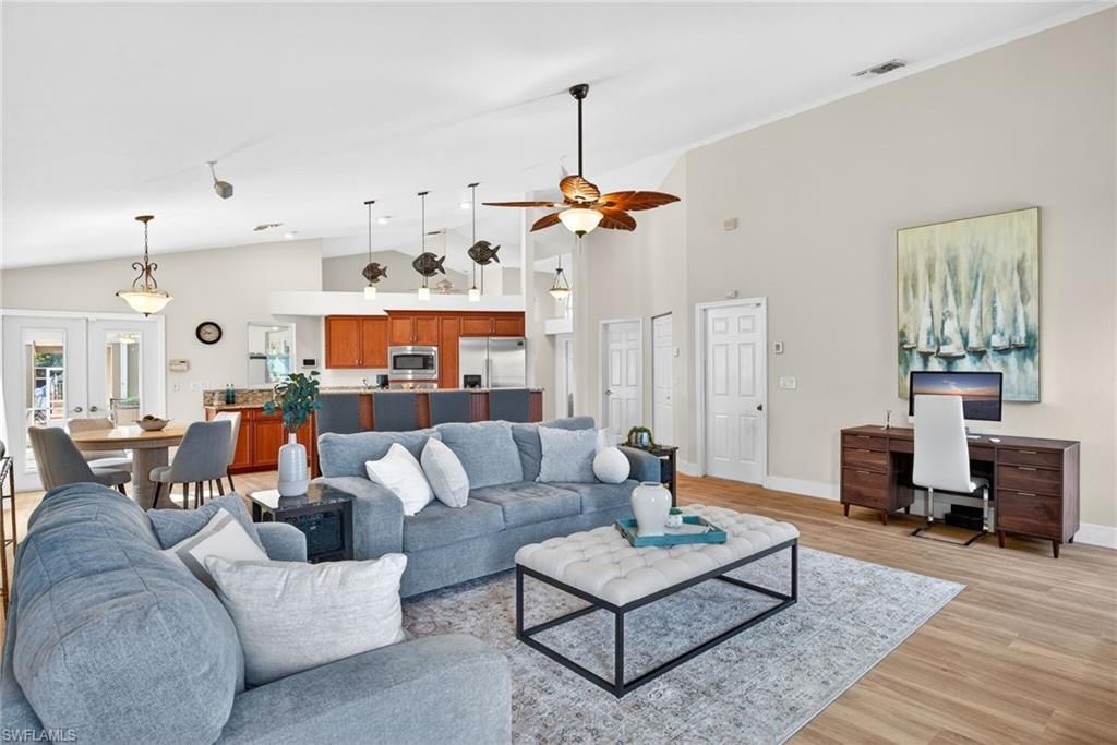 6075 Island Park Ct, Fort Myers, FL 33908 Photo
