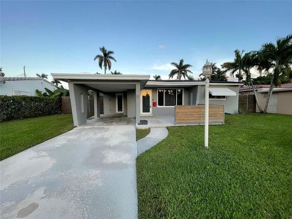 615 N 32nd Ave, Hollywood, FL 33021