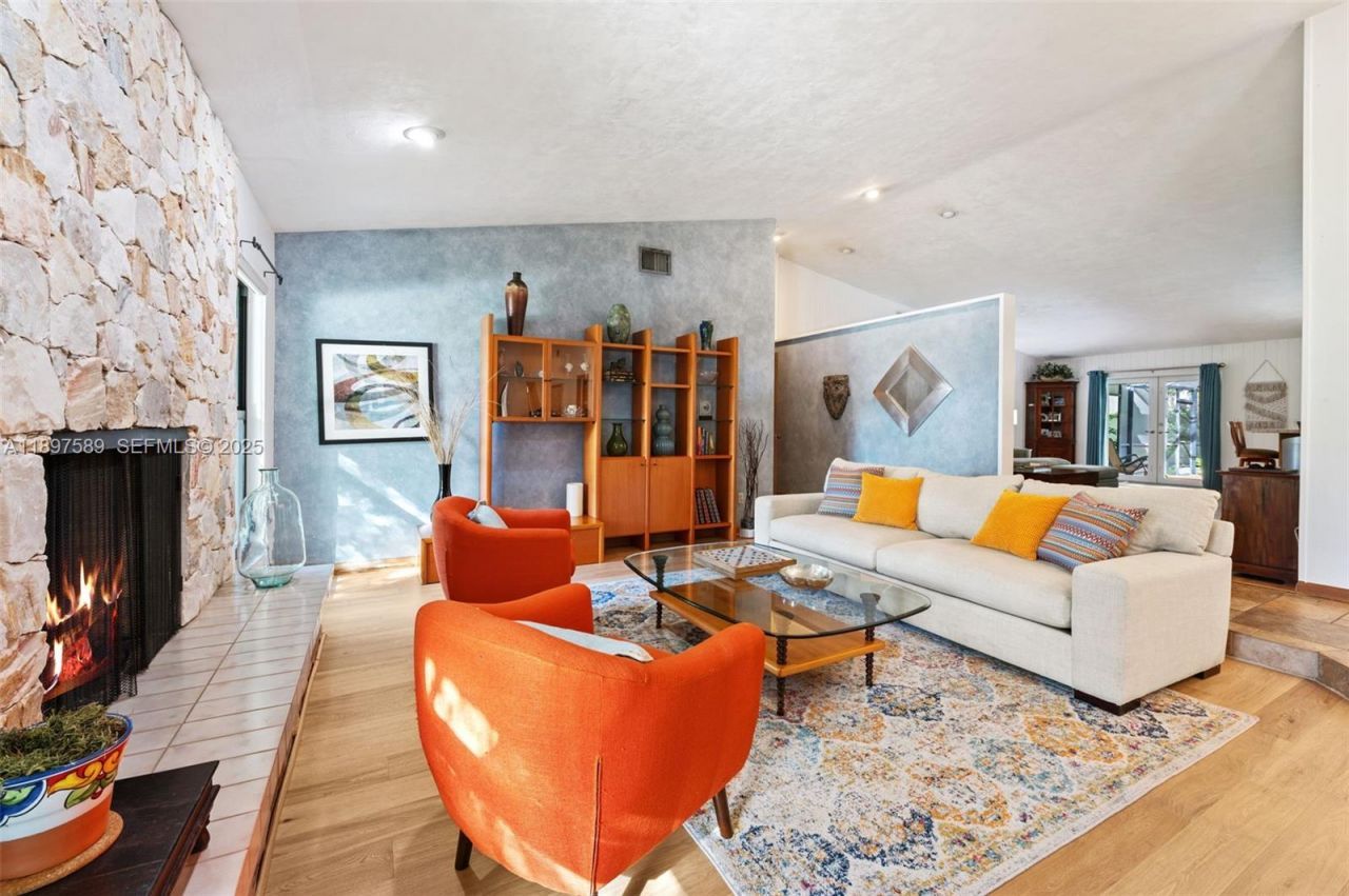 15625 SW 73rd Ct, Palmetto Bay, FL 33157 Photo