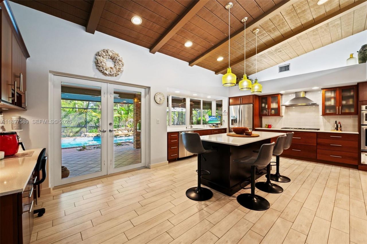 15625 SW 73rd Ct, Palmetto Bay, FL 33157 Photo