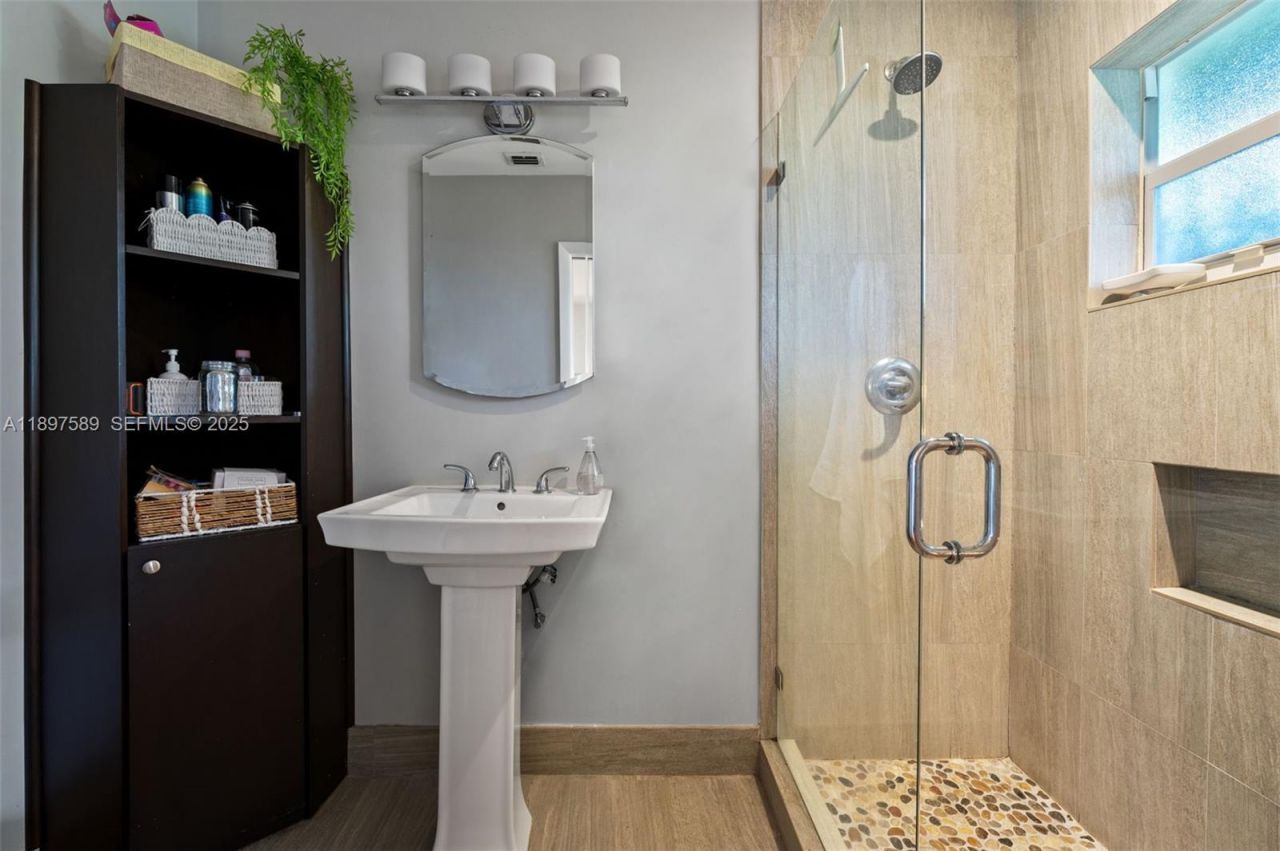 15625 SW 73rd Ct, Palmetto Bay, FL 33157 Photo