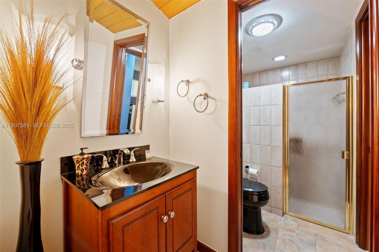 15625 SW 73rd Ct, Palmetto Bay, FL 33157 Photo