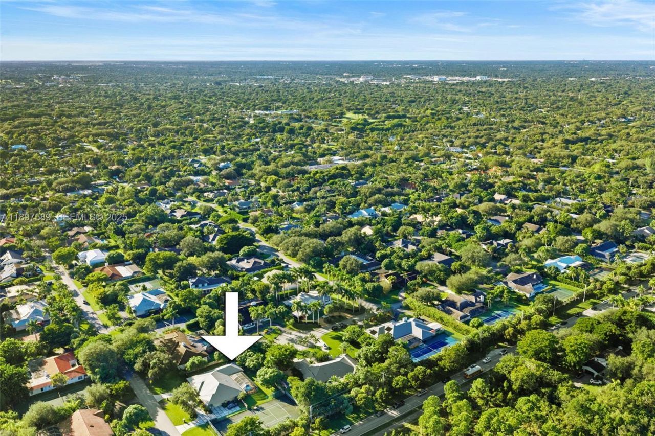 15625 SW 73rd Ct, Palmetto Bay, FL 33157 Photo