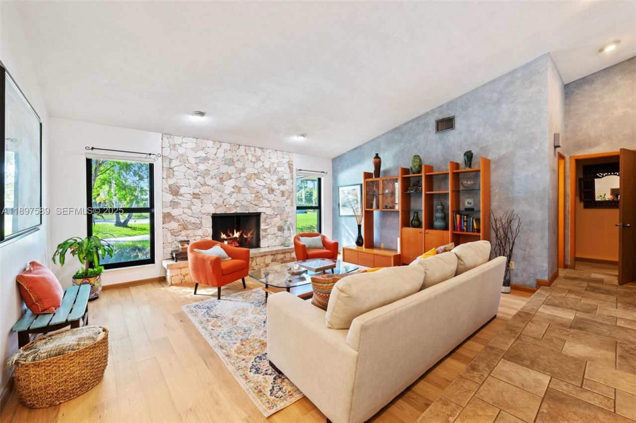 15625 SW 73rd Ct, Palmetto Bay, FL 33157 Photo