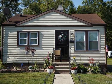 12921 Braile Street, Detroit, MI 48223