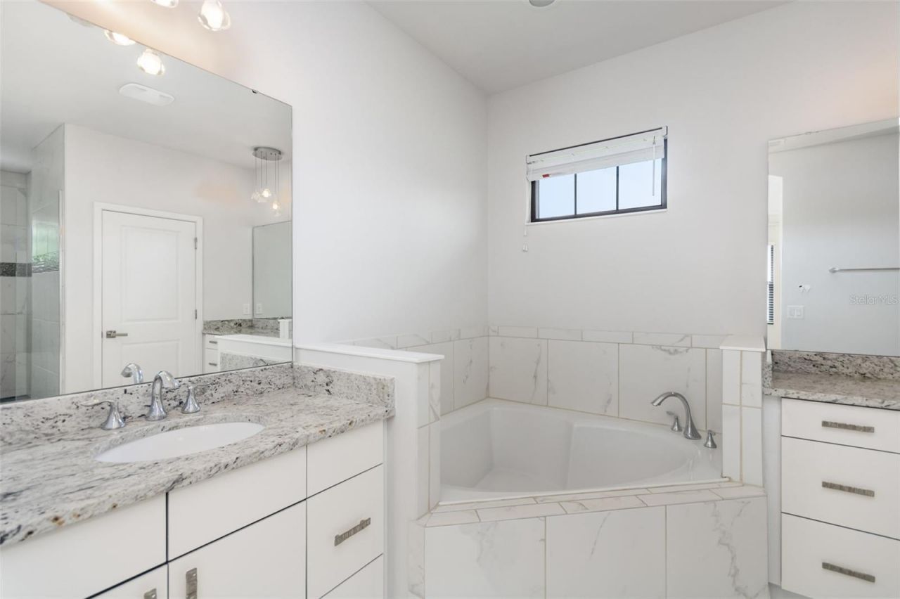 7601 Toscana Boulevard, Orlando, FL 32819 Photo