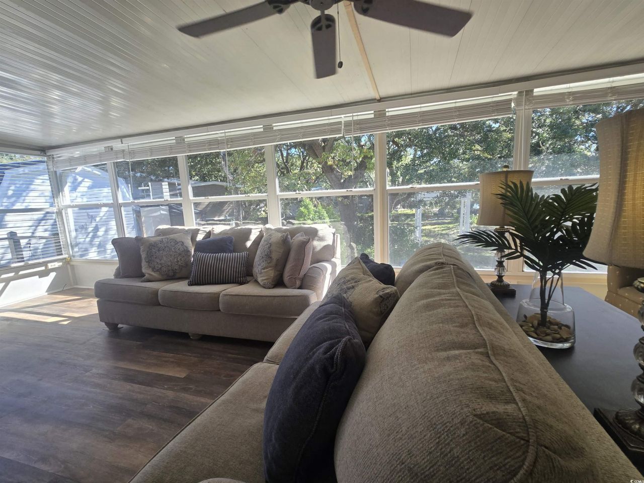 359 Lagoon Circle Photo 14