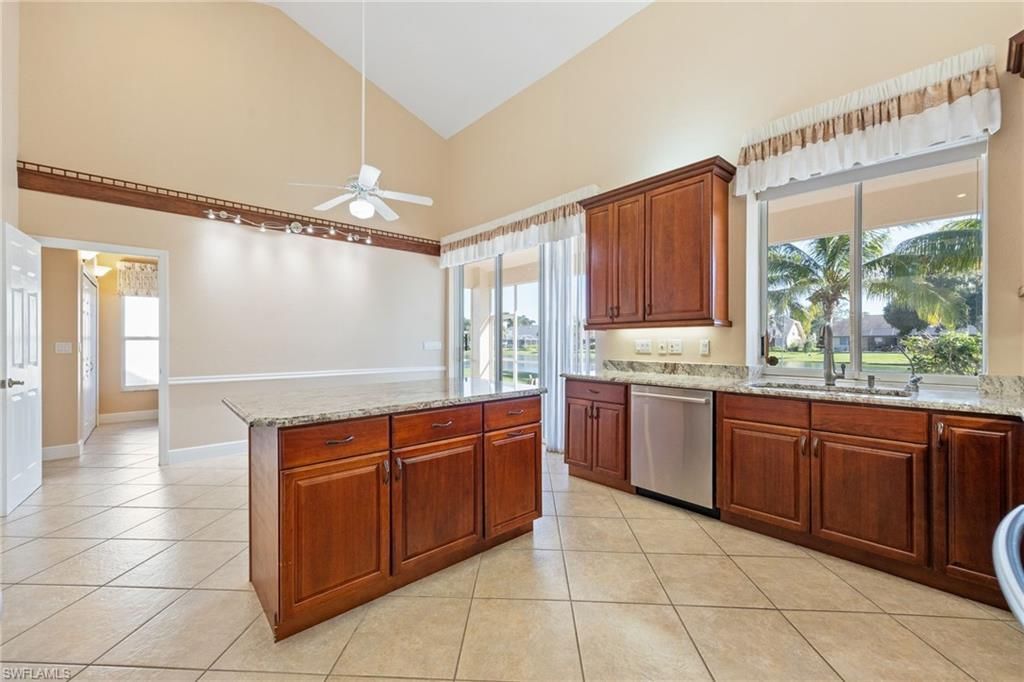 6624 Highland Pines Cir, Fort Myers, FL 33966 Photo