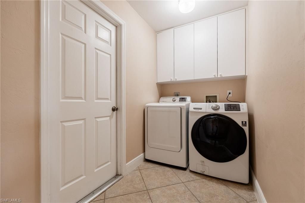 6624 Highland Pines Cir, Fort Myers, FL 33966 Photo