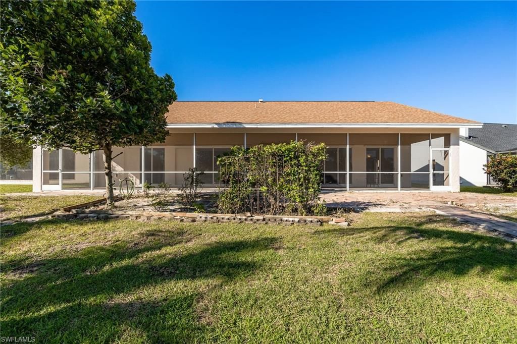 6624 Highland Pines Cir, Fort Myers, FL 33966 Photo