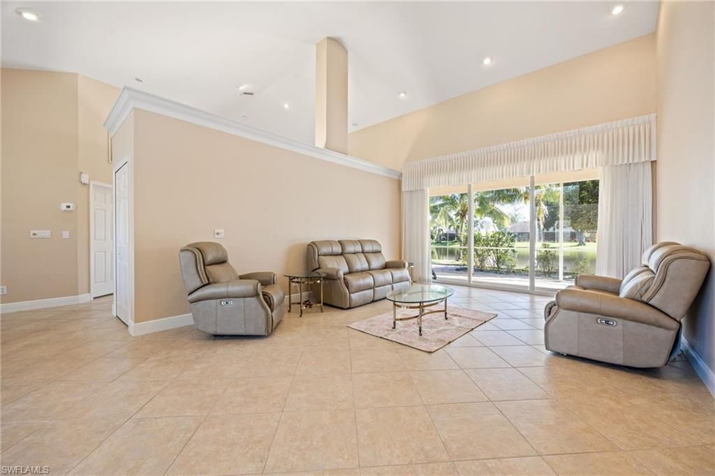6624 Highland Pines Cir, Fort Myers, FL 33966 Photo