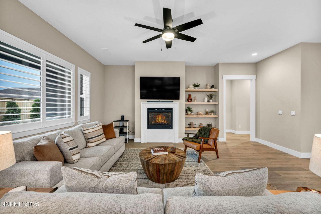 698 Sage Grouse Loop, Gardnerville, NV 89460 Photo