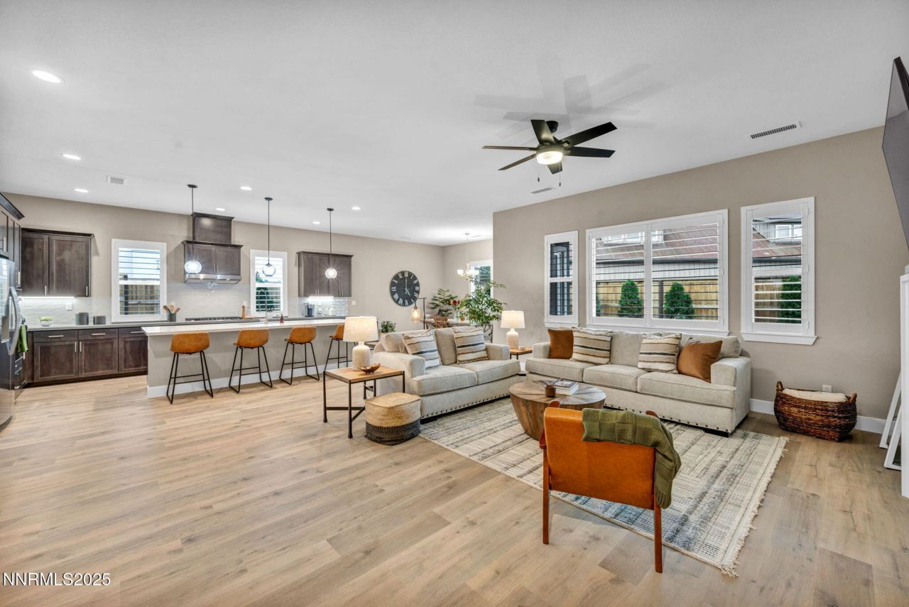 698 Sage Grouse Loop, Gardnerville, NV 89460 Photo