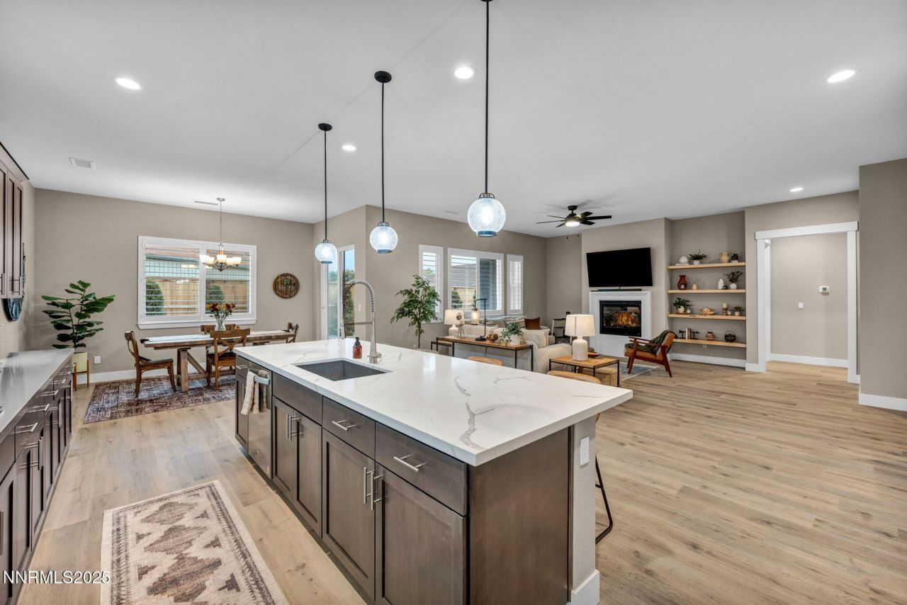 698 Sage Grouse Loop, Gardnerville, NV 89460 Photo