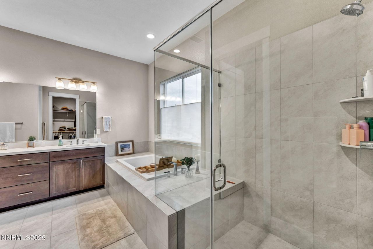 698 Sage Grouse Loop, Gardnerville, NV 89460 Photo