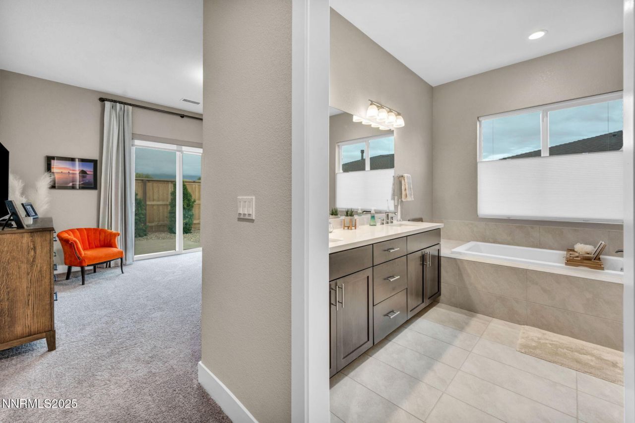 698 Sage Grouse Loop, Gardnerville, NV 89460 Photo