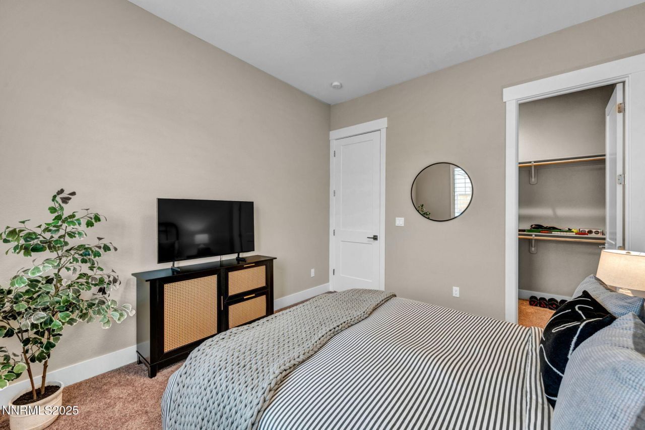 698 Sage Grouse Loop, Gardnerville, NV 89460 Photo