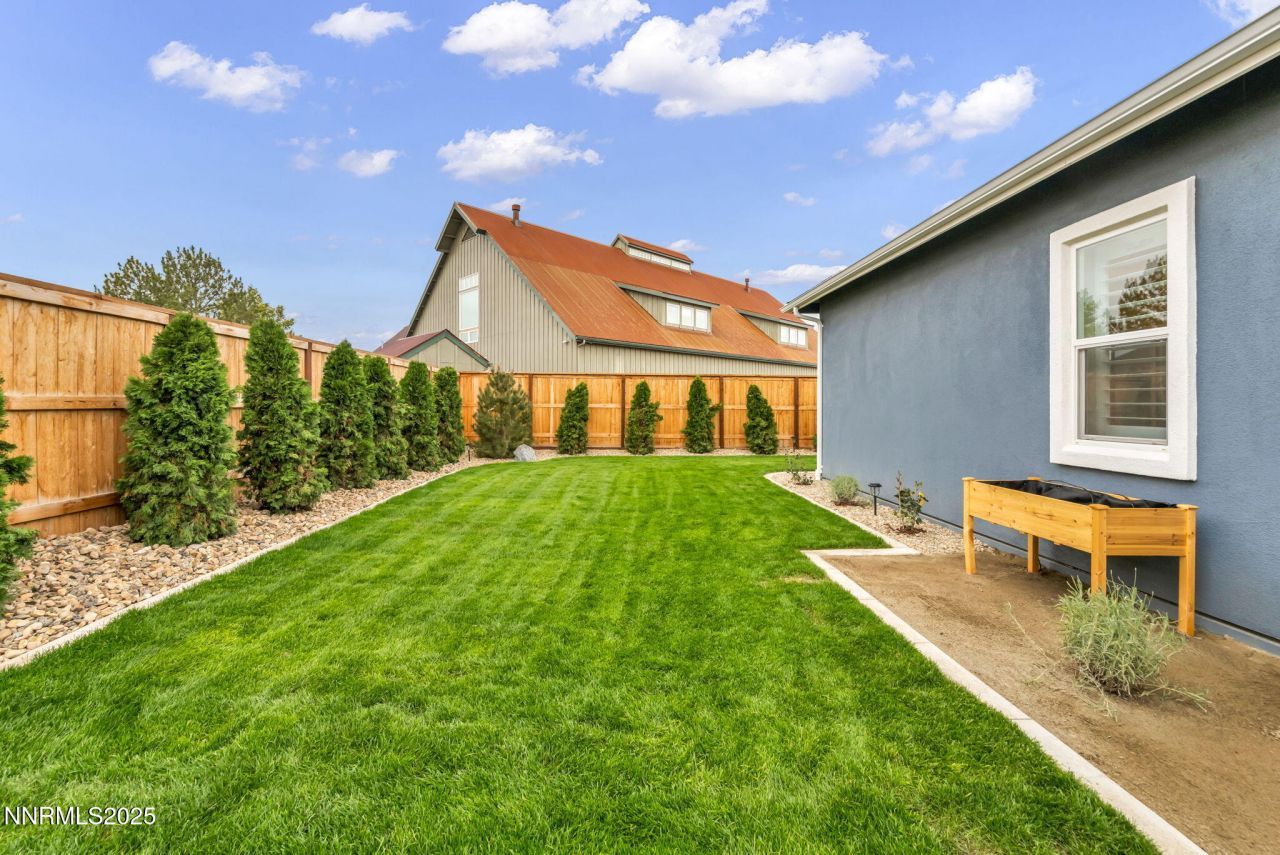 698 Sage Grouse Loop, Gardnerville, NV 89460 Photo