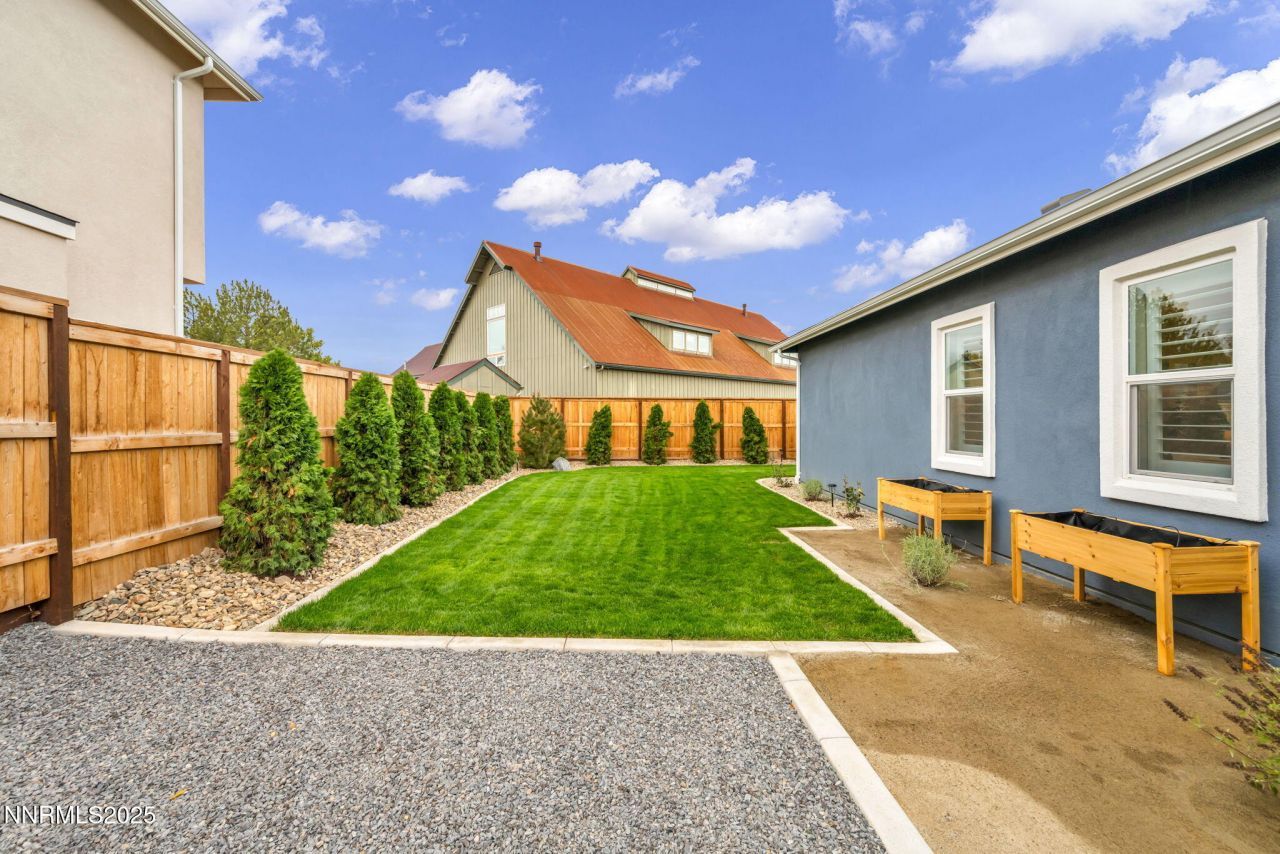 698 Sage Grouse Loop, Gardnerville, NV 89460 Photo