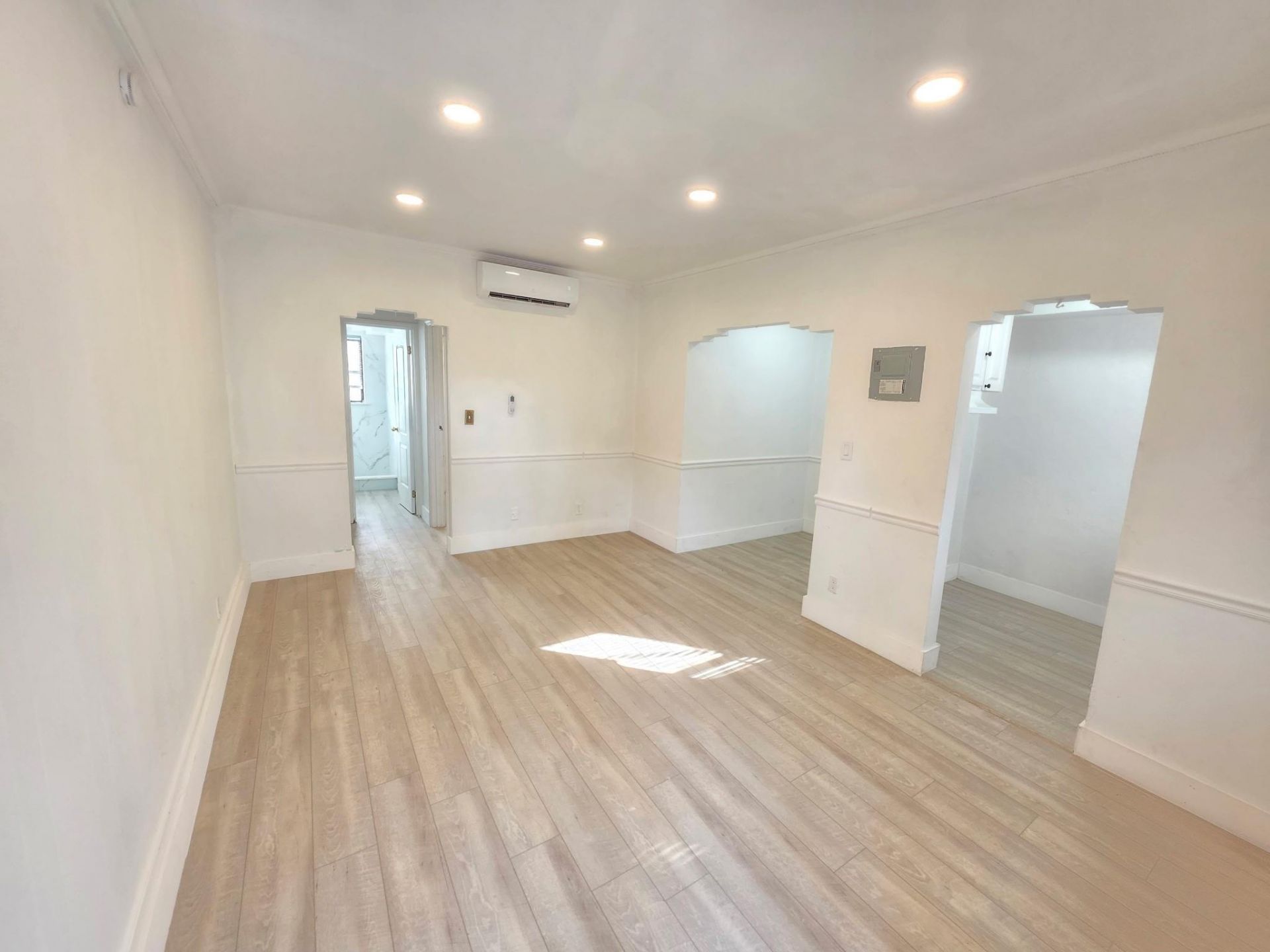 560 NE 15th Avenue, Fort Lauderdale, FL 33301 Photo