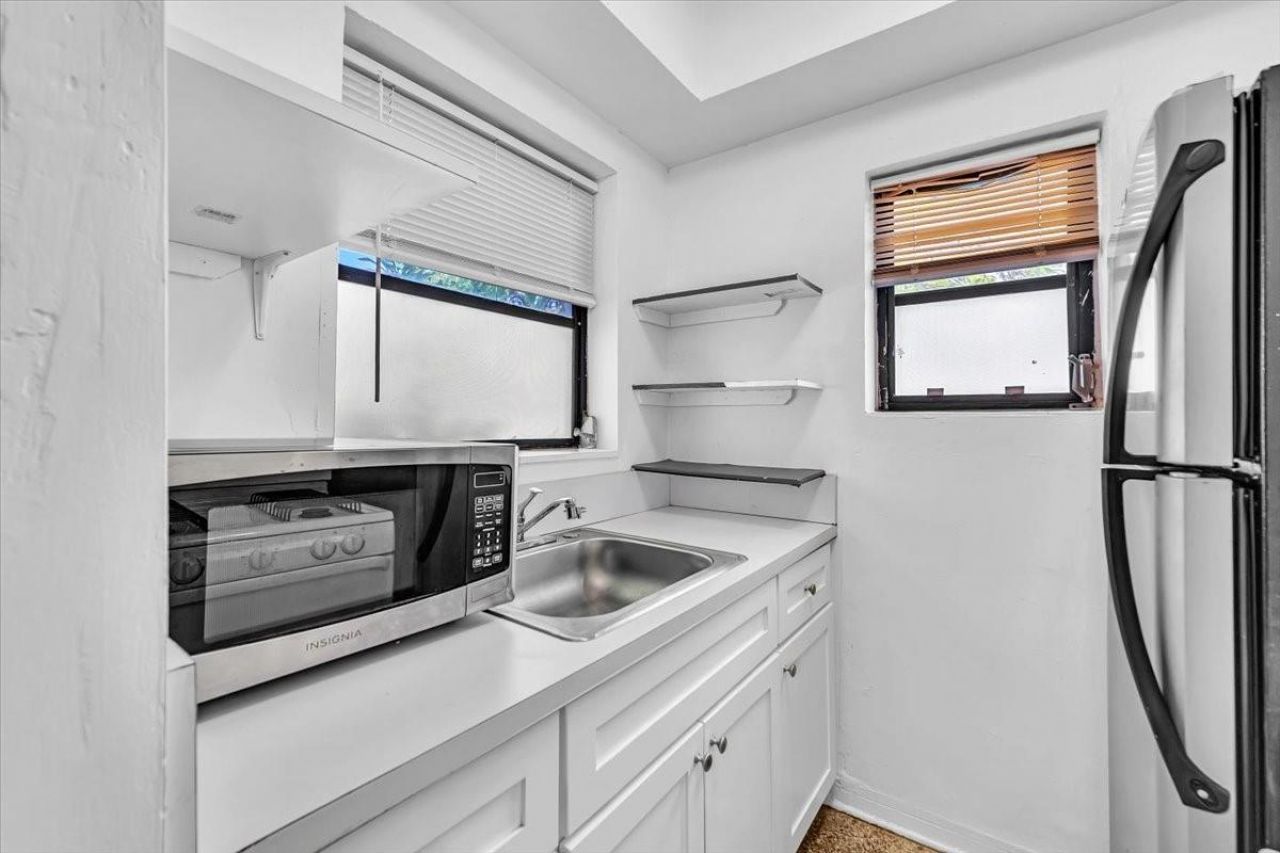 560 NE 15th Avenue, Fort Lauderdale, FL 33301 Photo