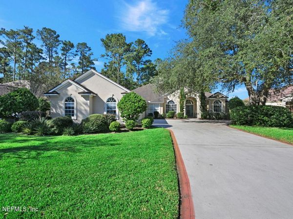 510 BERKSHIRE Court, Orange Park, FL 32073