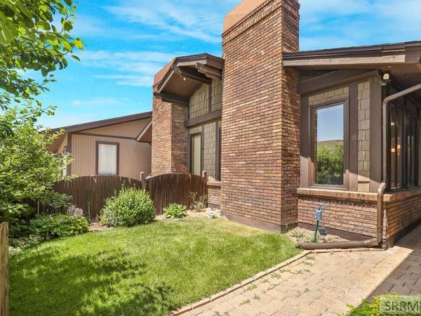 1307 Laurel Drive, IDAHO FALLS, ID 83404