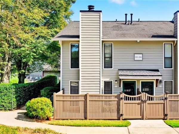 101 Park Ridge Circle, Marietta, GA 30068