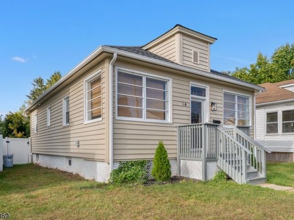 14 South St, Milltown, NJ 08850
