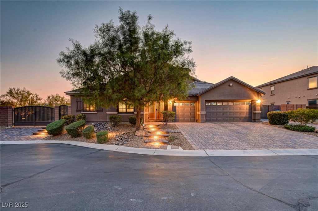 7311 Velvet Sky Street, Las Vegas, NV 89131 Main Photo