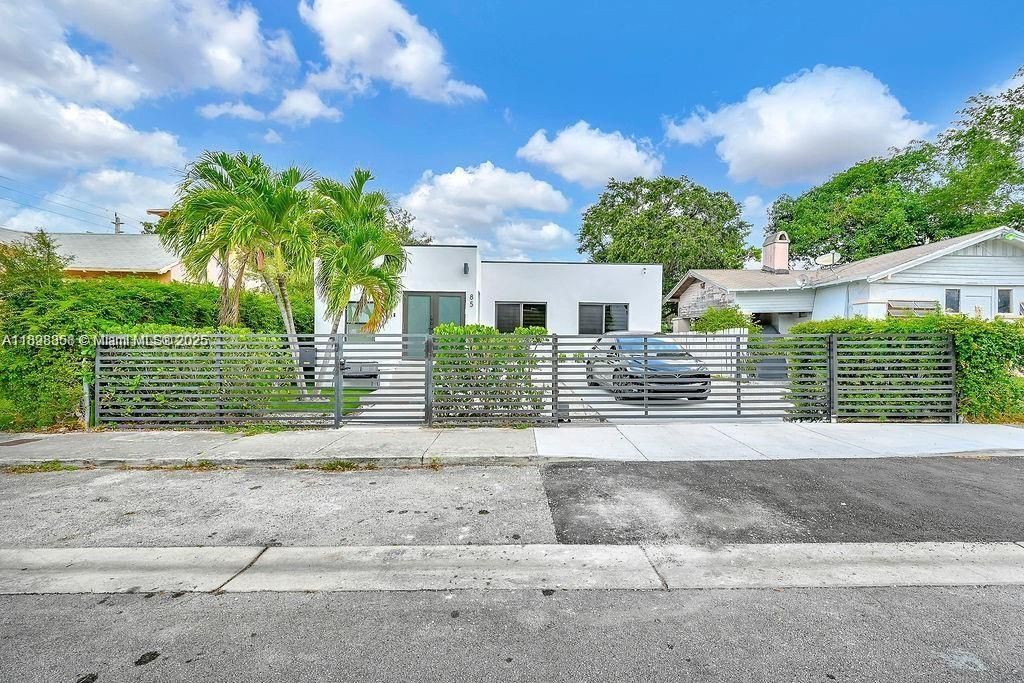 85 NW 47th St, Miami, FL 33127 Photo