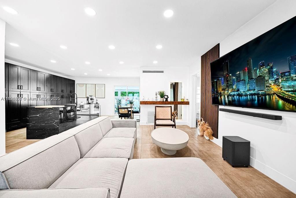 85 NW 47th St, Miami, FL 33127 Photo