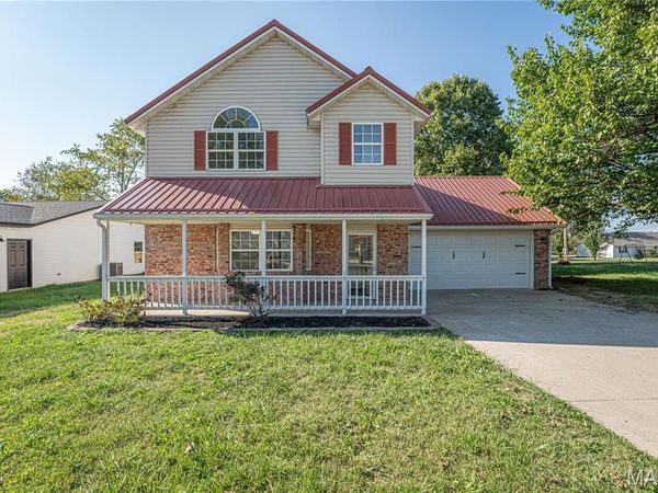 612 York Street, Crocker, MO 65452