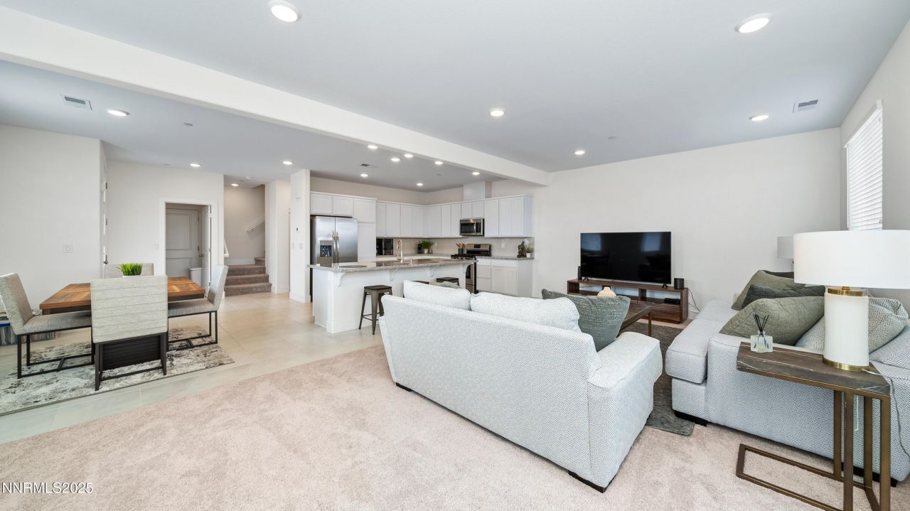 3621 Pulsar Lane, Unit 3, Carson City, NV 89705 Photo