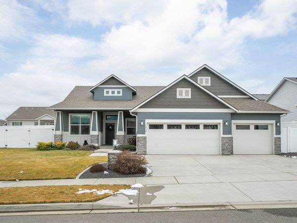1412 S Cavalier St, Spokane Valley, WA 99016