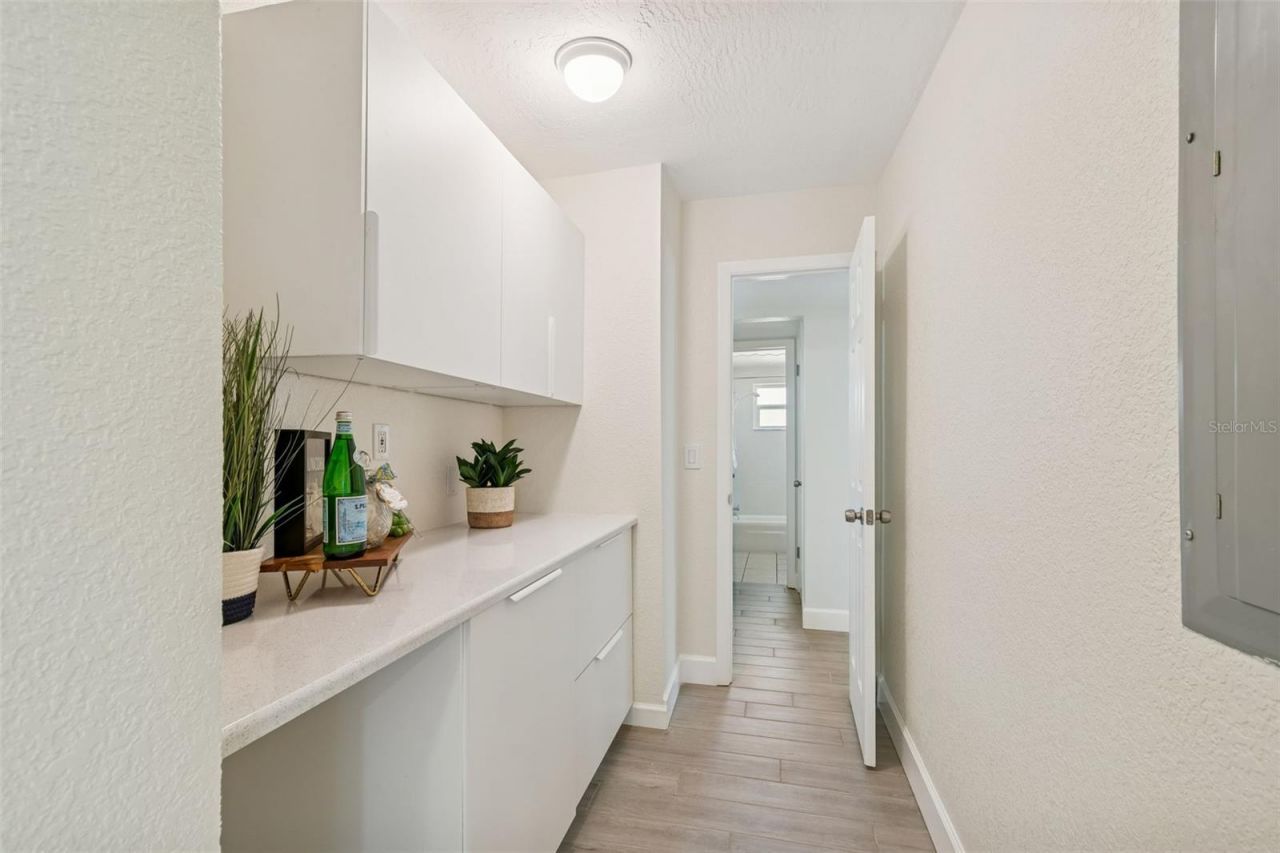 5701 Commonwealth Avenue N, Saint Petersburg, FL 33703 Photo