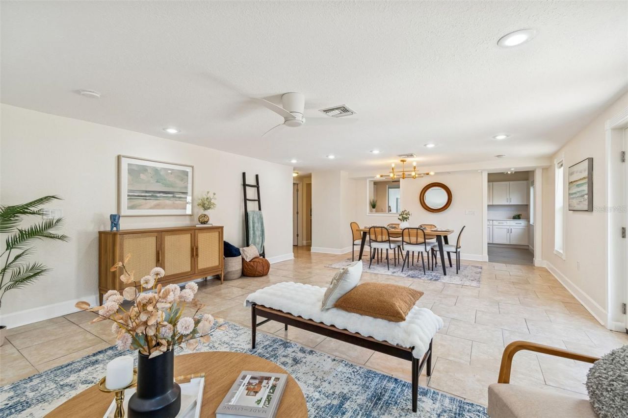 5701 Commonwealth Avenue N, Saint Petersburg, FL 33703 Photo