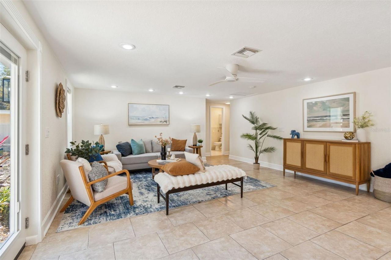 5701 Commonwealth Avenue N, Saint Petersburg, FL 33703 Photo