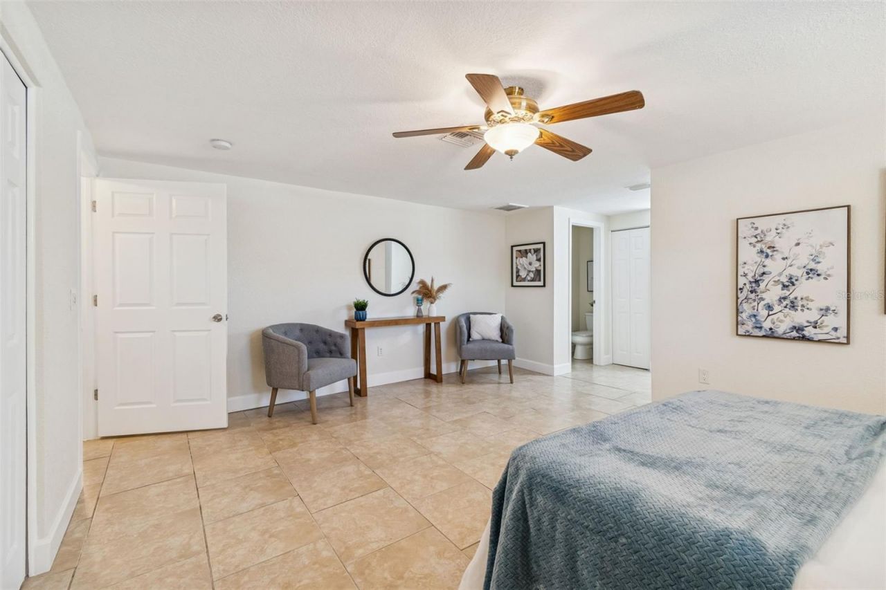 5701 Commonwealth Avenue N, Saint Petersburg, FL 33703 Photo